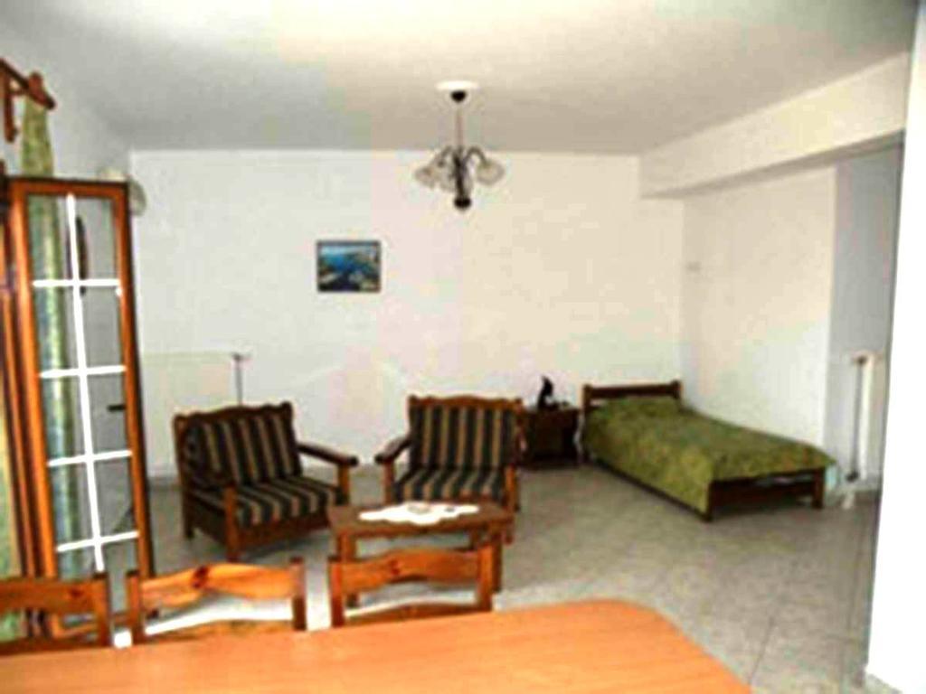 Appartamento Cerigo House Kondoliánika Esterno foto
