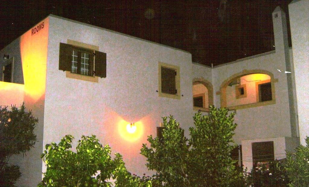 Appartamento Cerigo House Kondoliánika Esterno foto