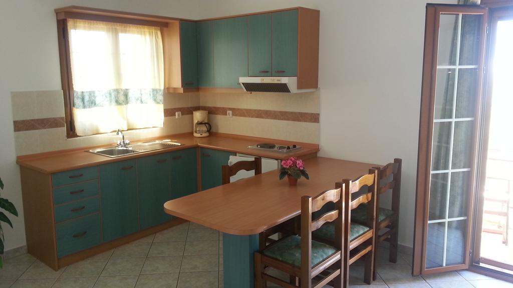 Appartamento Cerigo House Kondoliánika Esterno foto